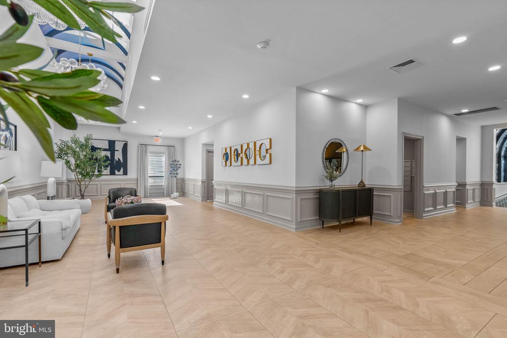 101 CHESWOLD LANE 2-F