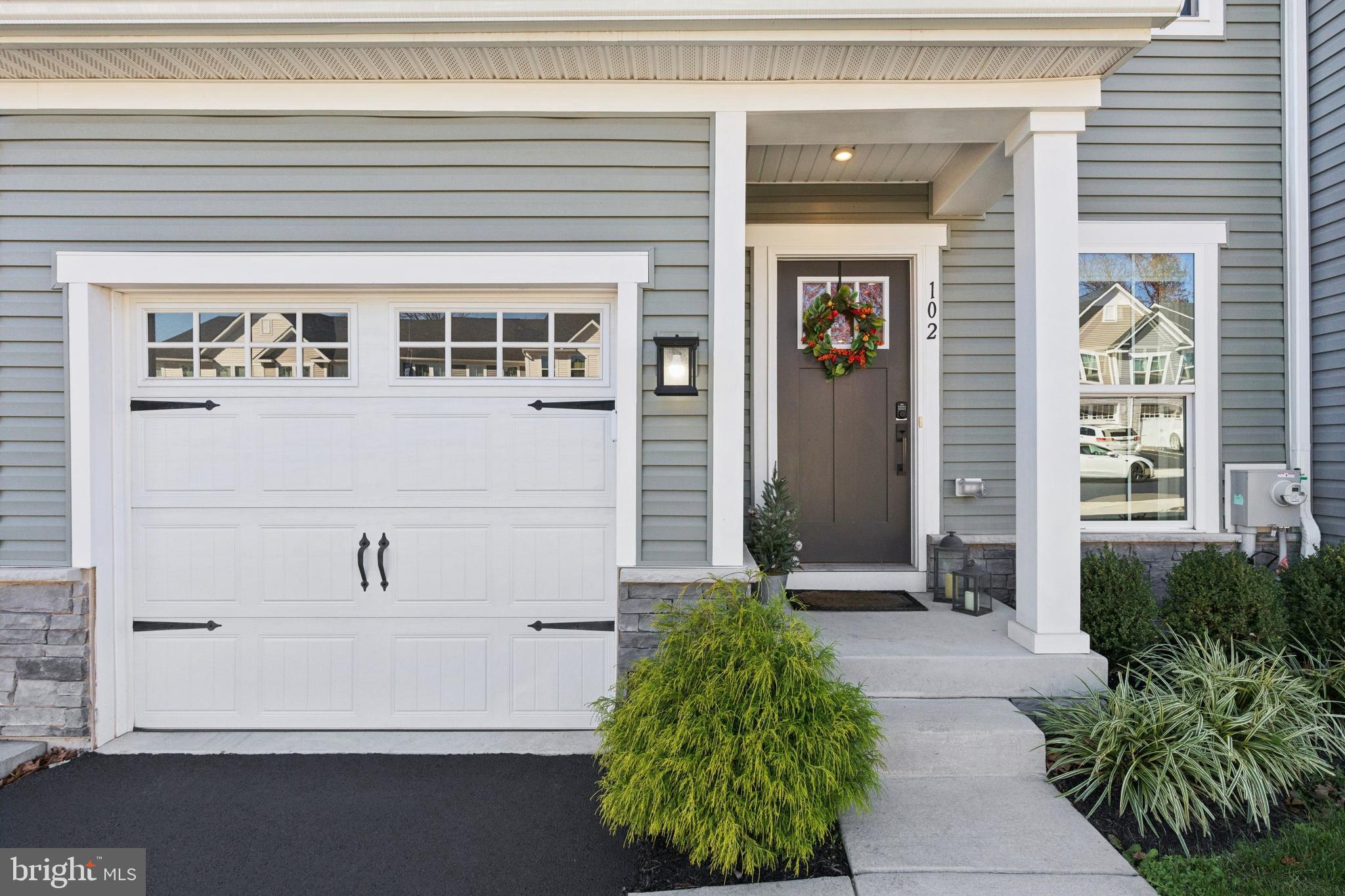 102 STERLING DRIVE