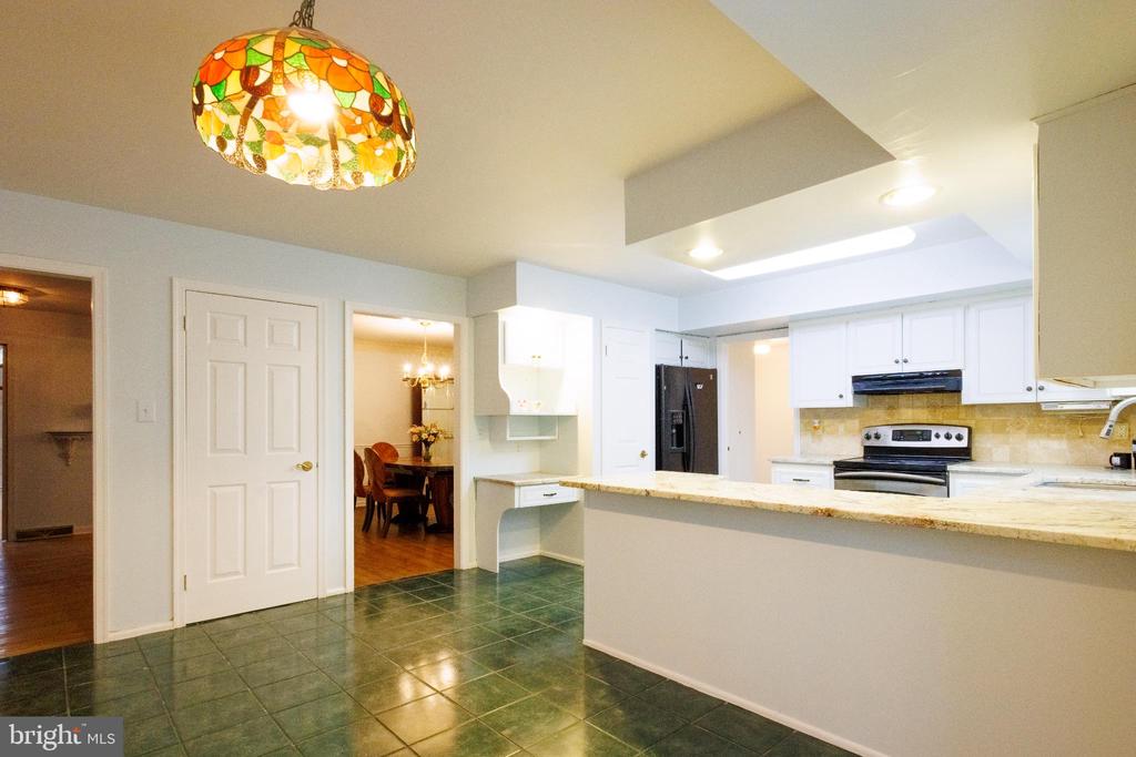 1536 FULTON DRIVE