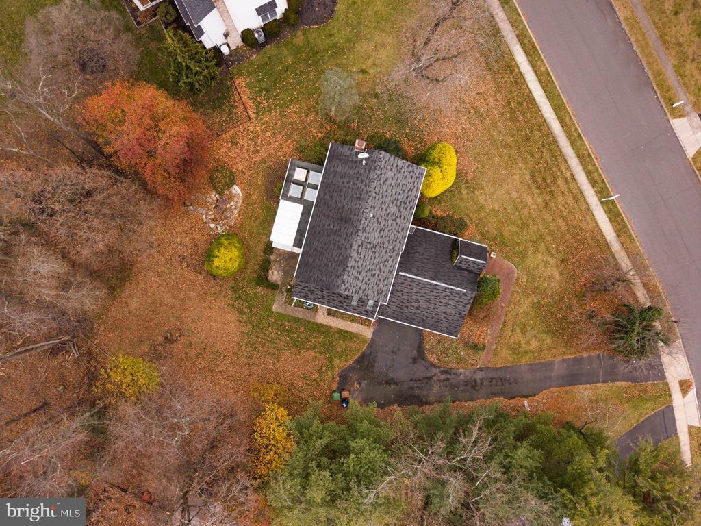 1536 FULTON DRIVE