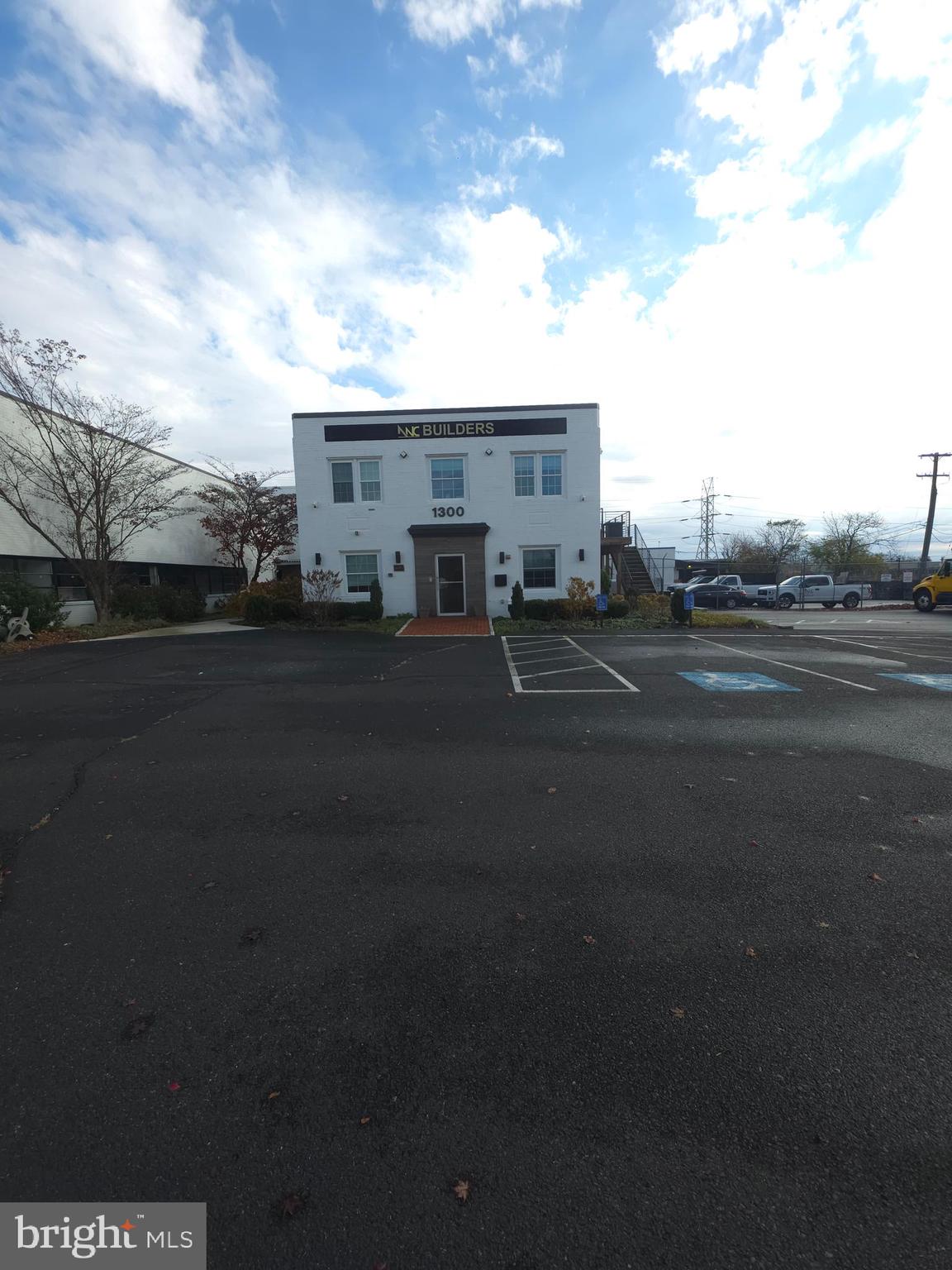 1300 E MERMAID LANE A