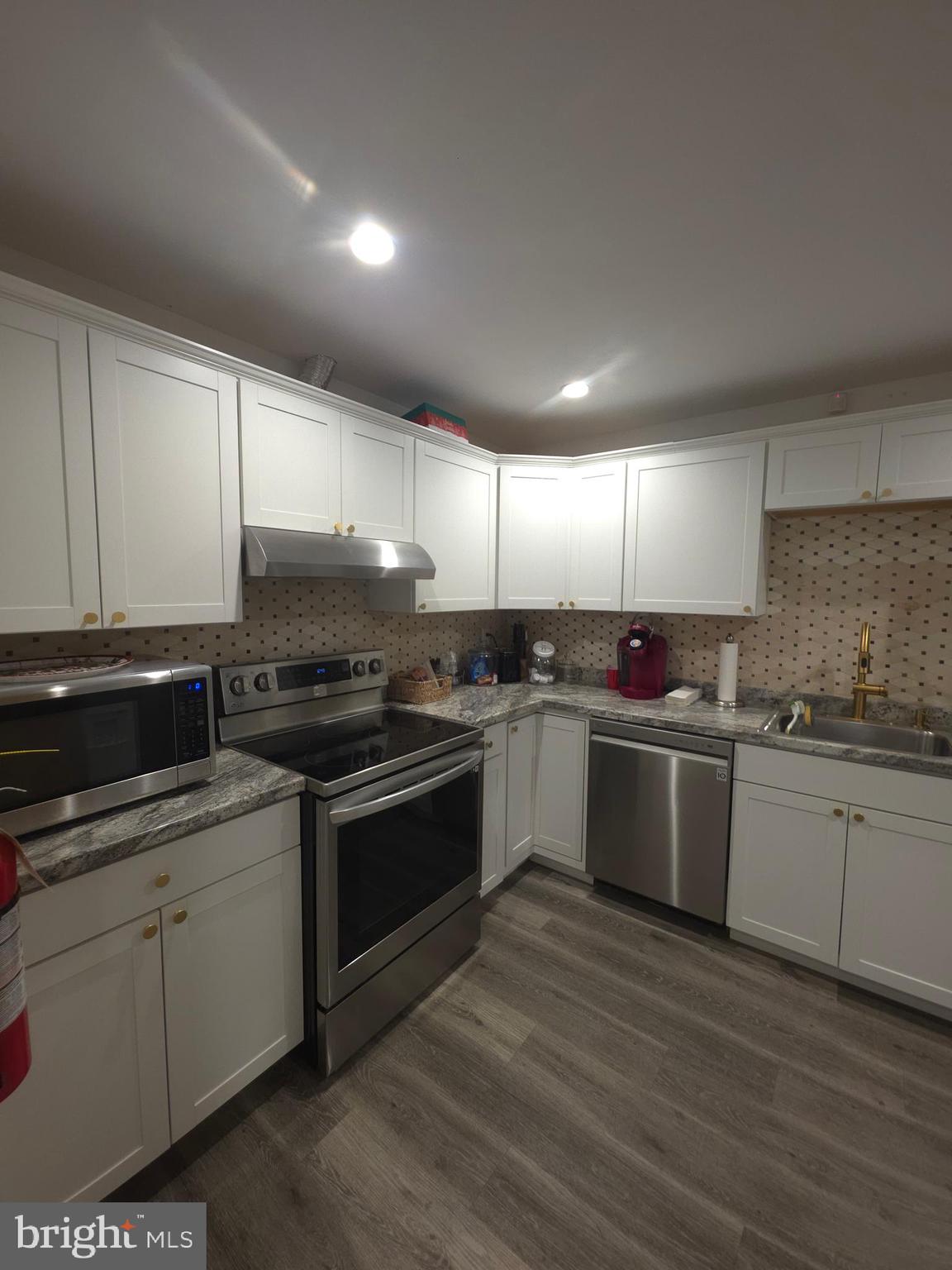 1300 E MERMAID LANE A