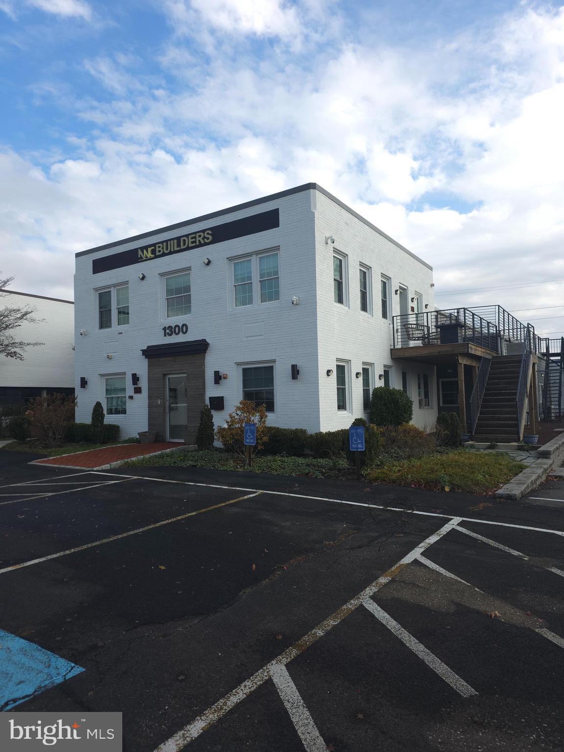 1300 E MERMAID LANE A