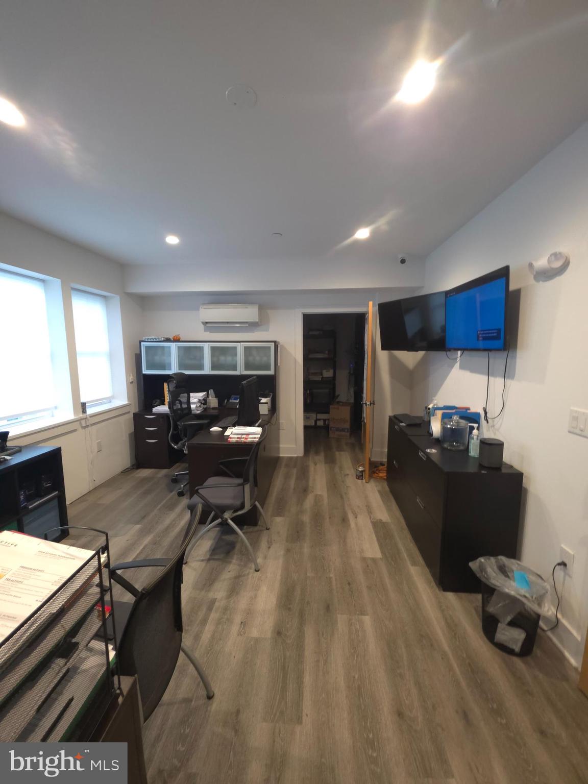 1300 E MERMAID LANE A