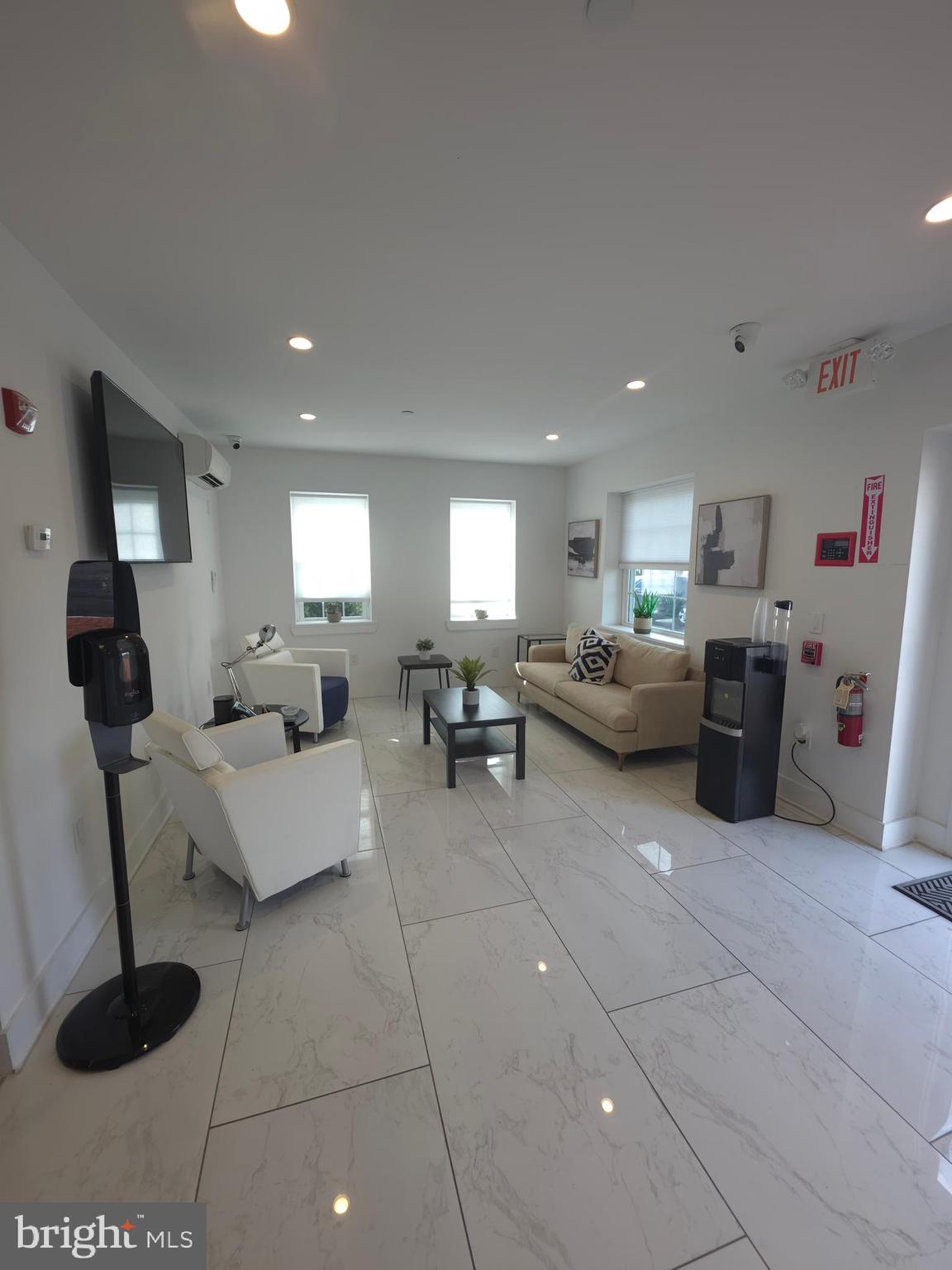 1300 E MERMAID LANE A