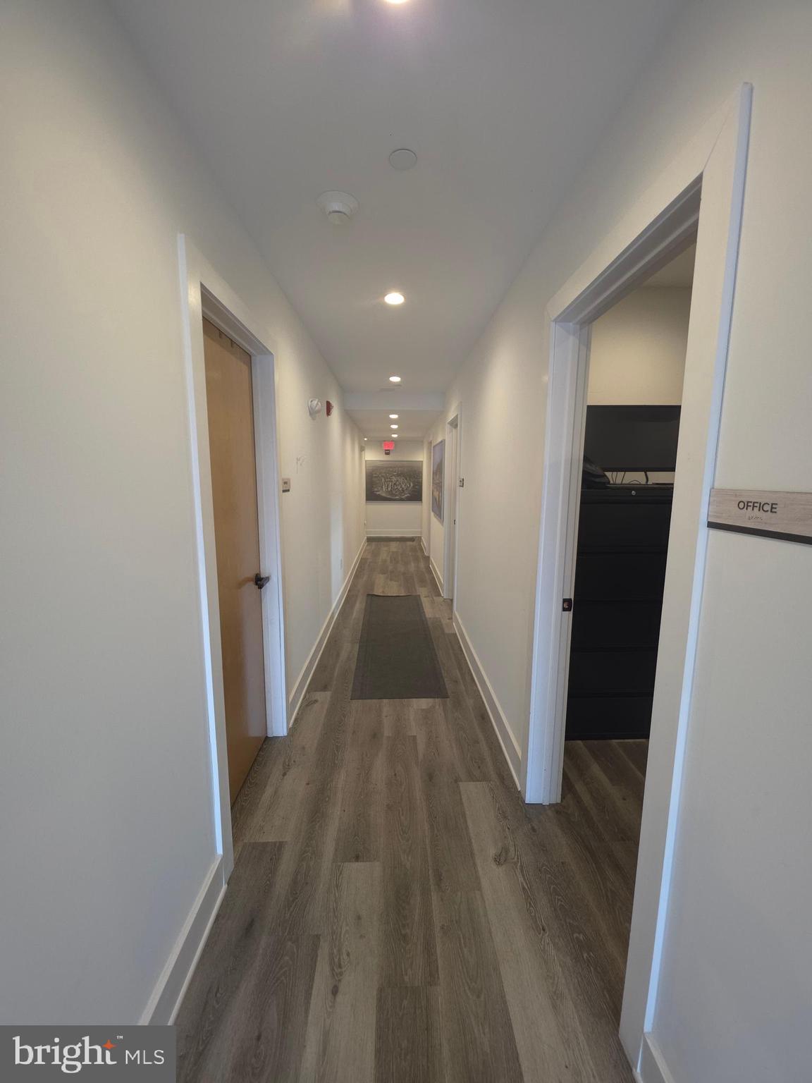 1300 E MERMAID LANE A