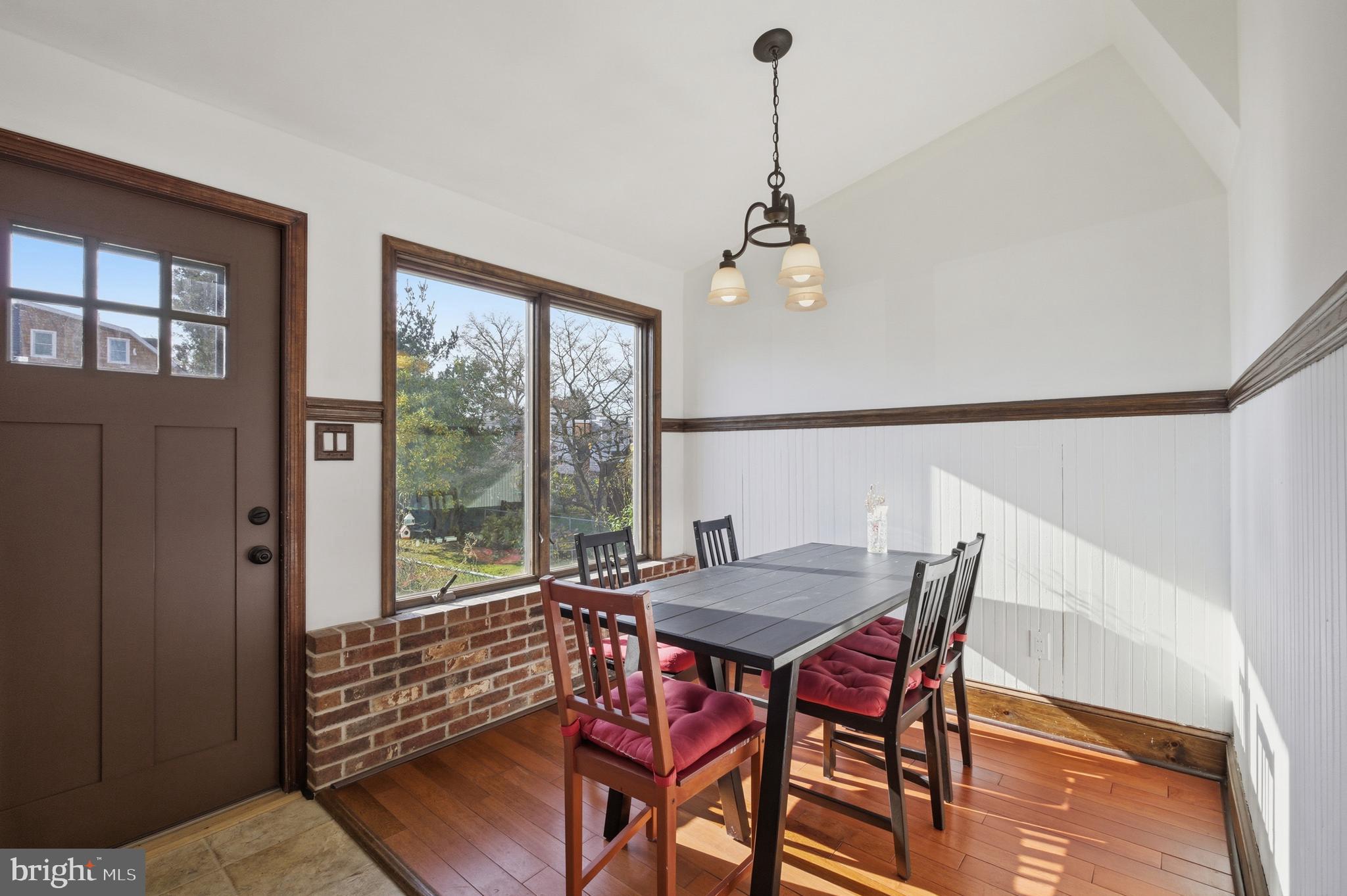 524 GREENWOOD AVENUE