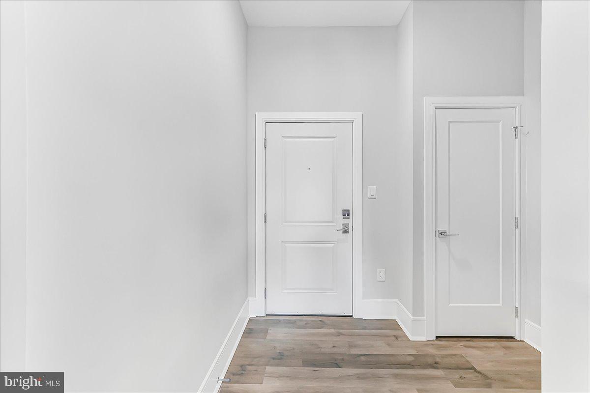 537 APPLE STREET 302