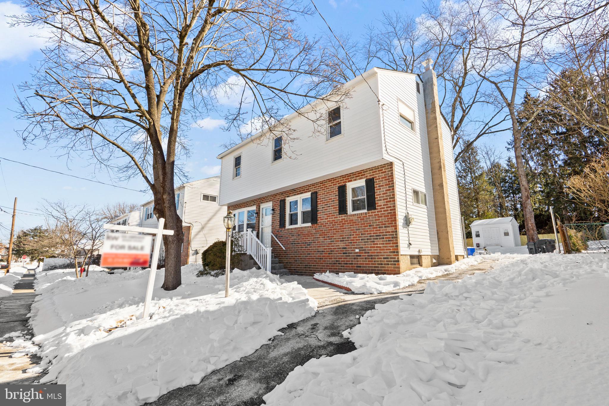 1717 CRESTVIEW AVENUE