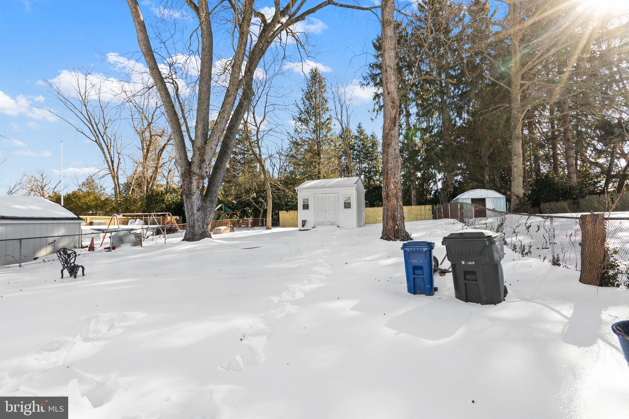 1717 CRESTVIEW AVENUE