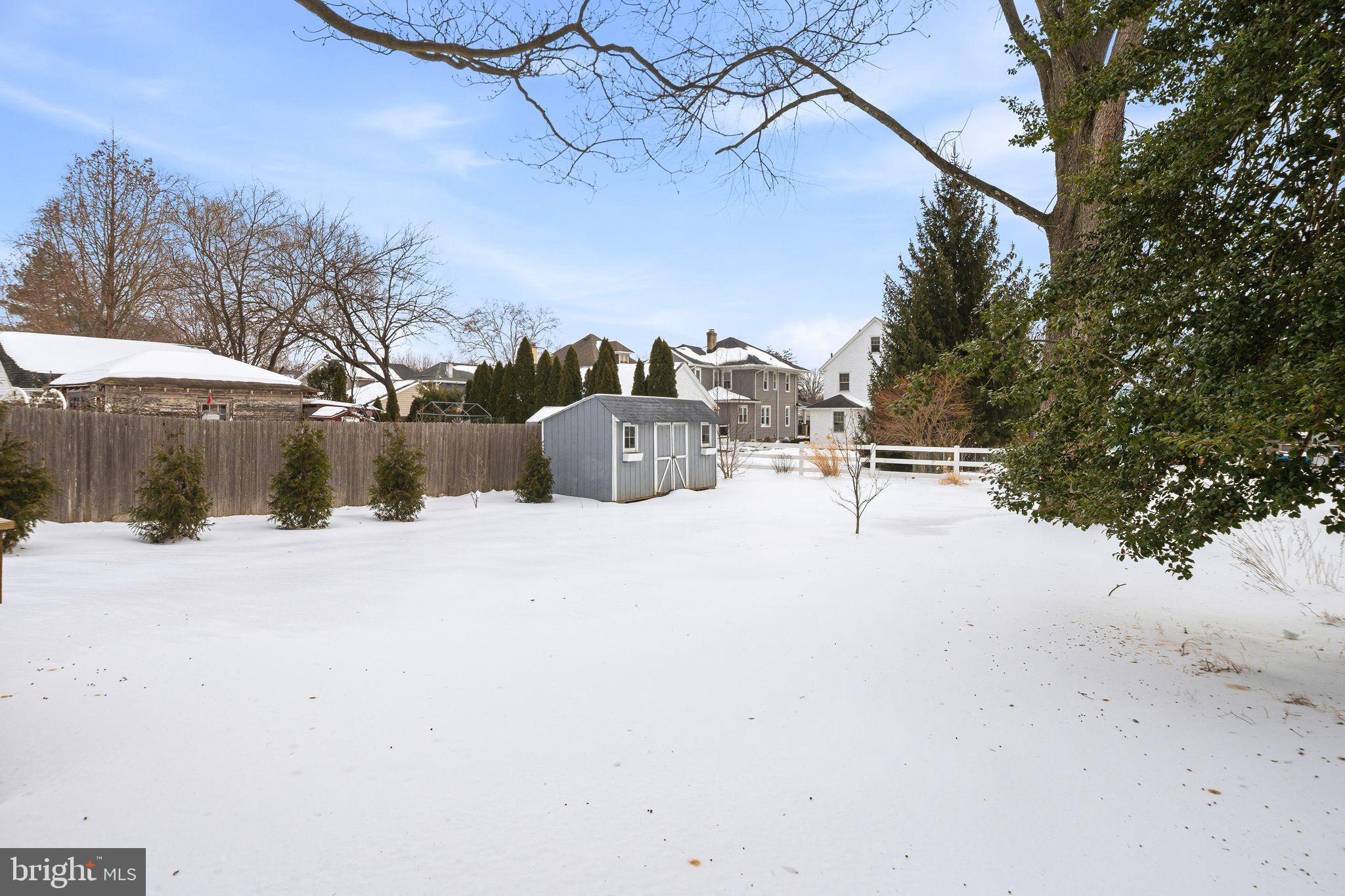 329 N TYSON AVENUE