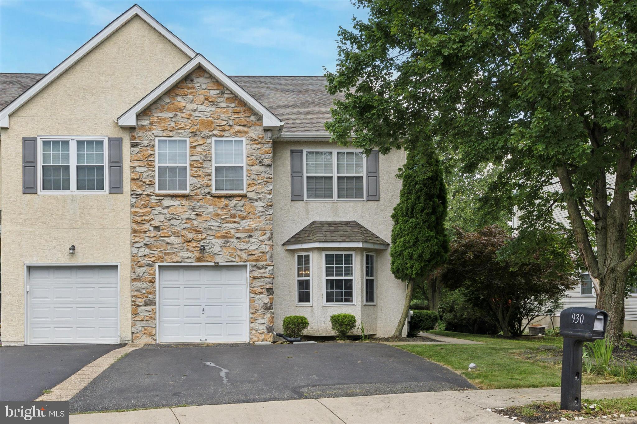 930 HERITAGE DRIVE