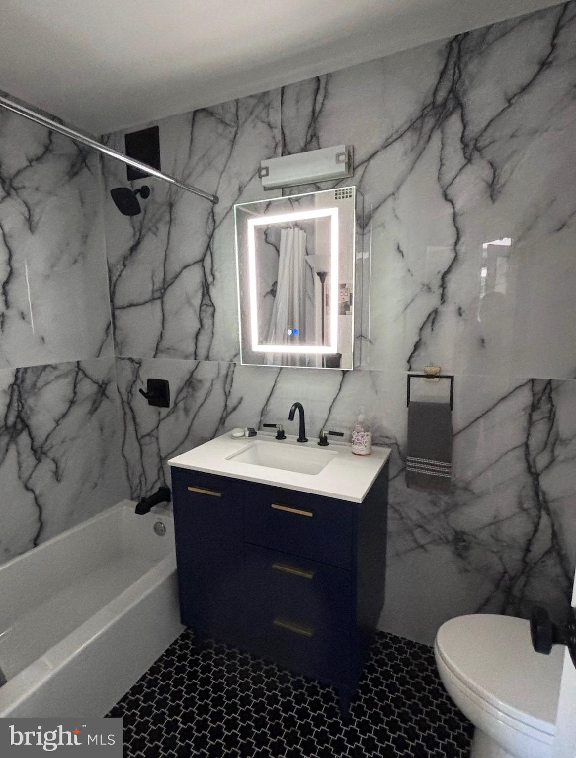 1600 HAGYS FORD ROAD 3S