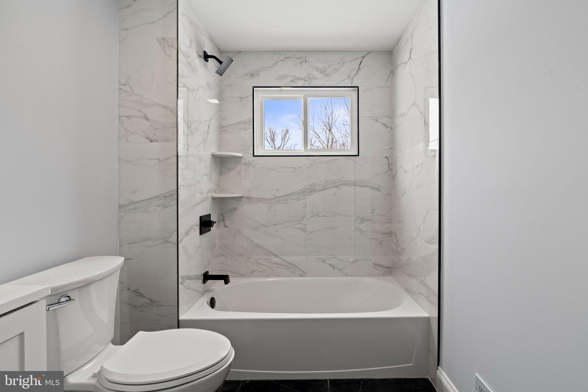 1567 LINDBERGH AVENUE