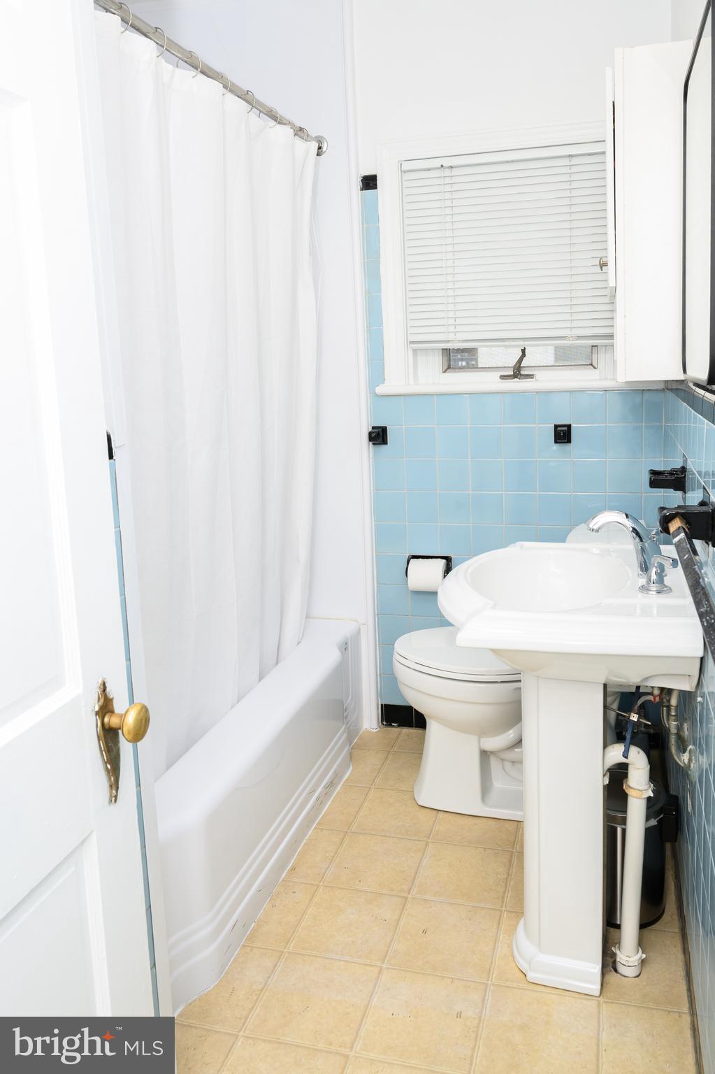 220 BALLIGOMINGO ROAD