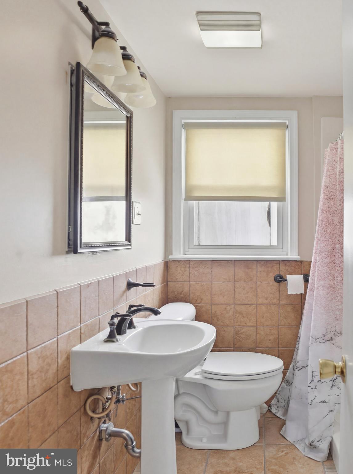 407 W MORELAND AVENUE