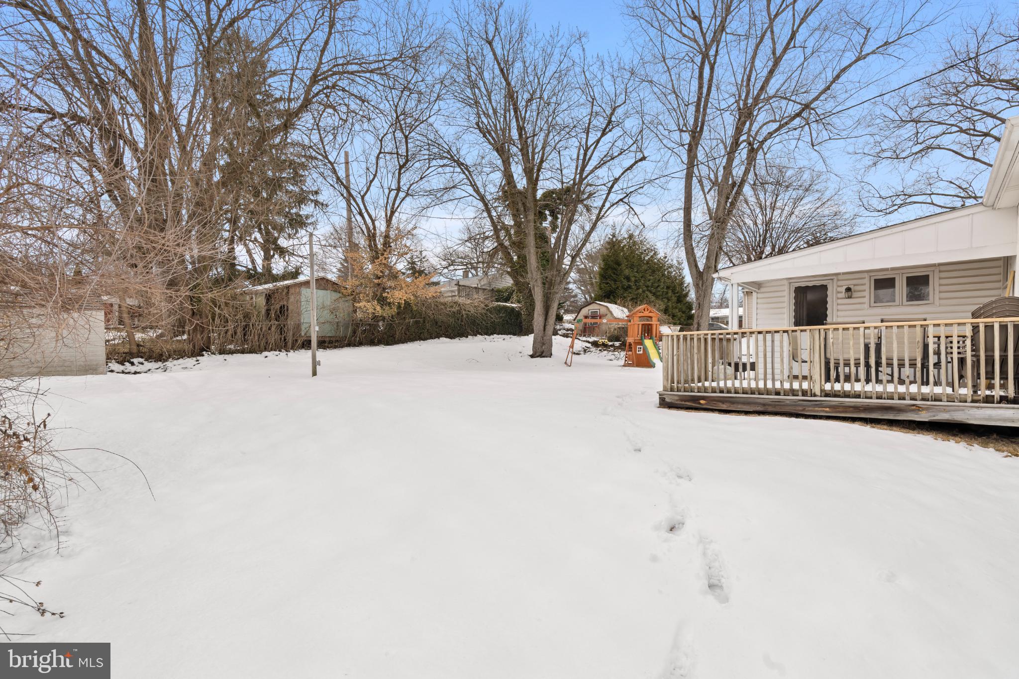 407 W MORELAND AVENUE