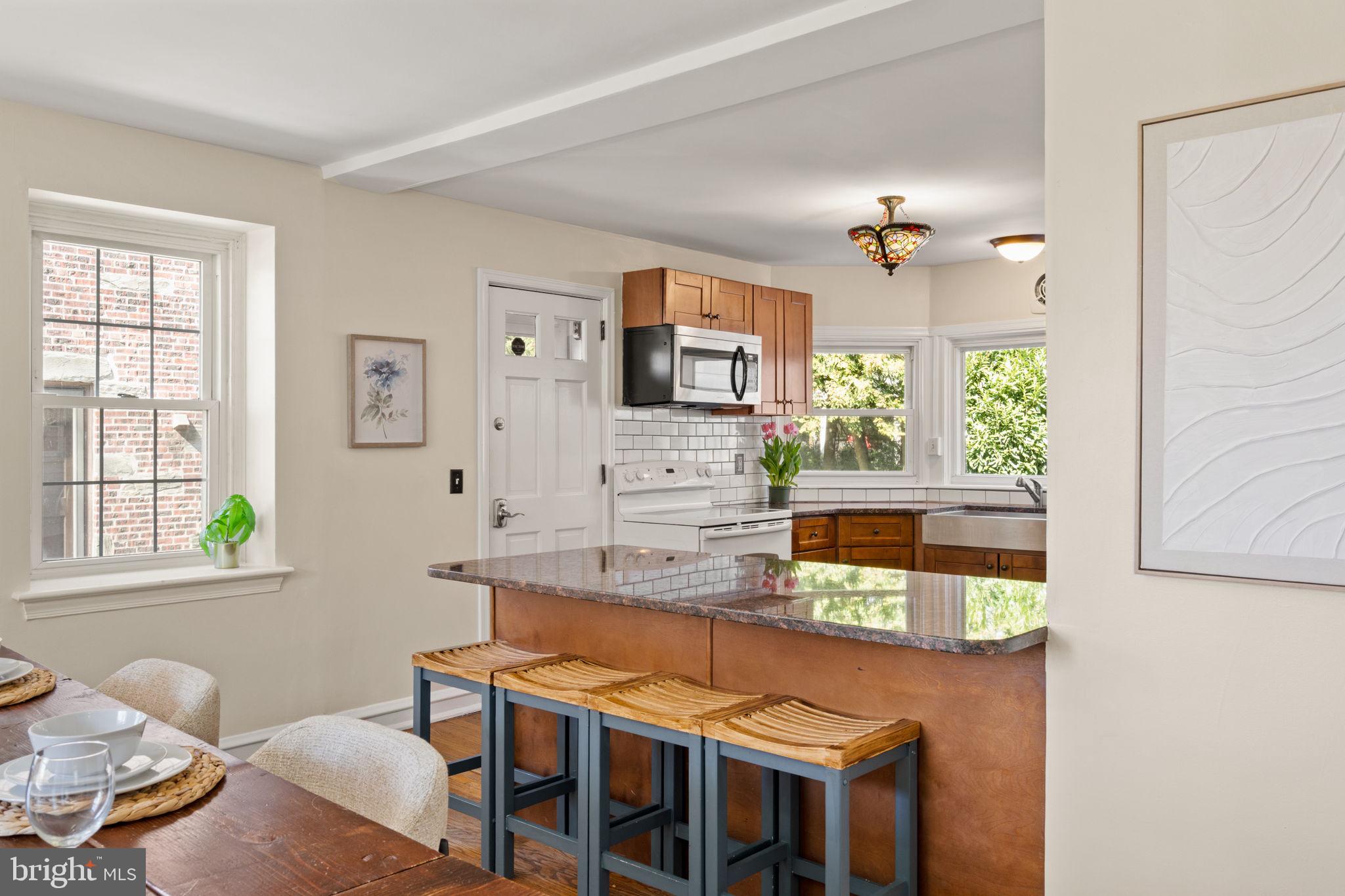 103 N HIGHLAND AVENUE