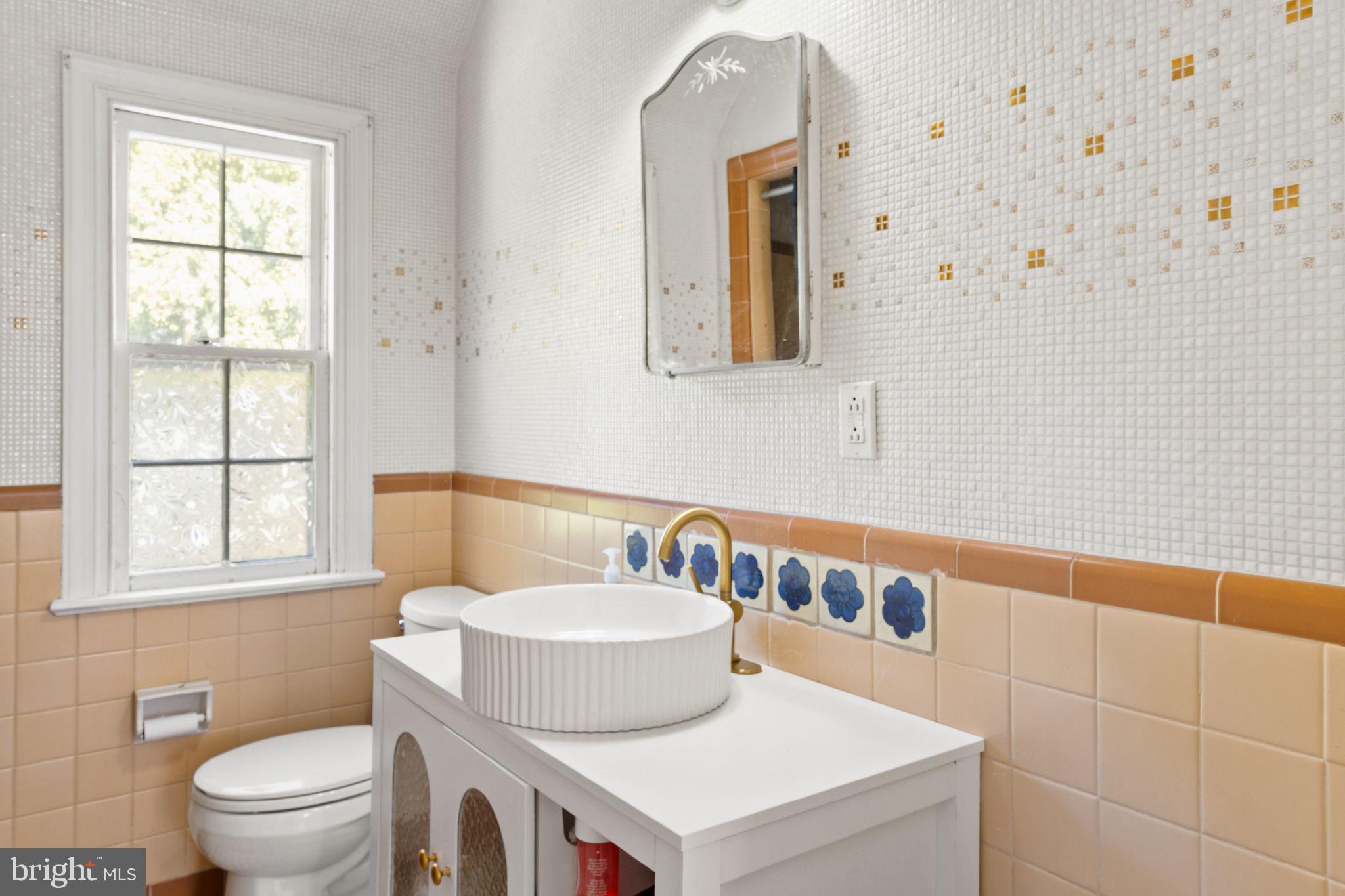 103 N HIGHLAND AVENUE