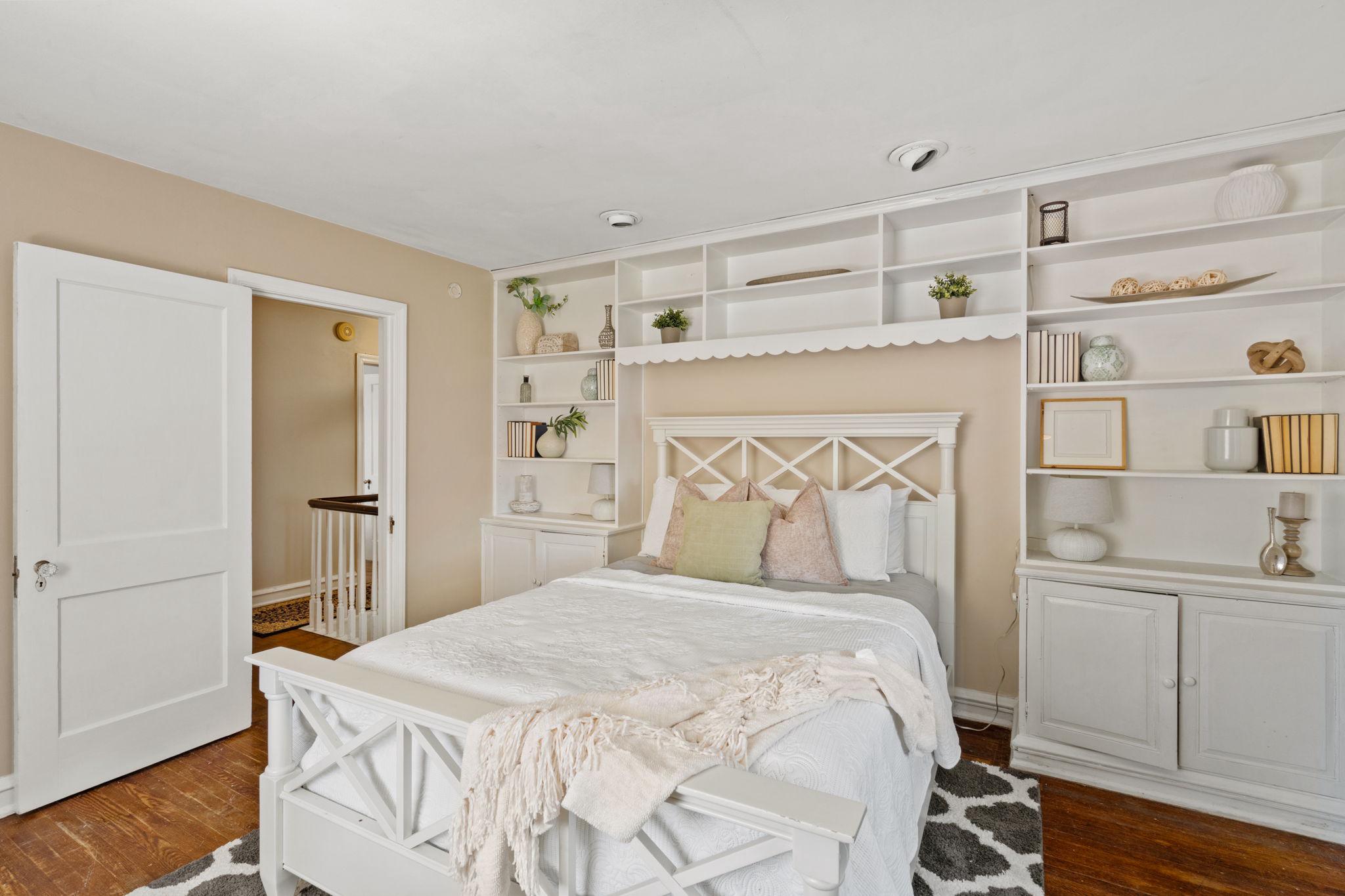 103 N HIGHLAND AVENUE