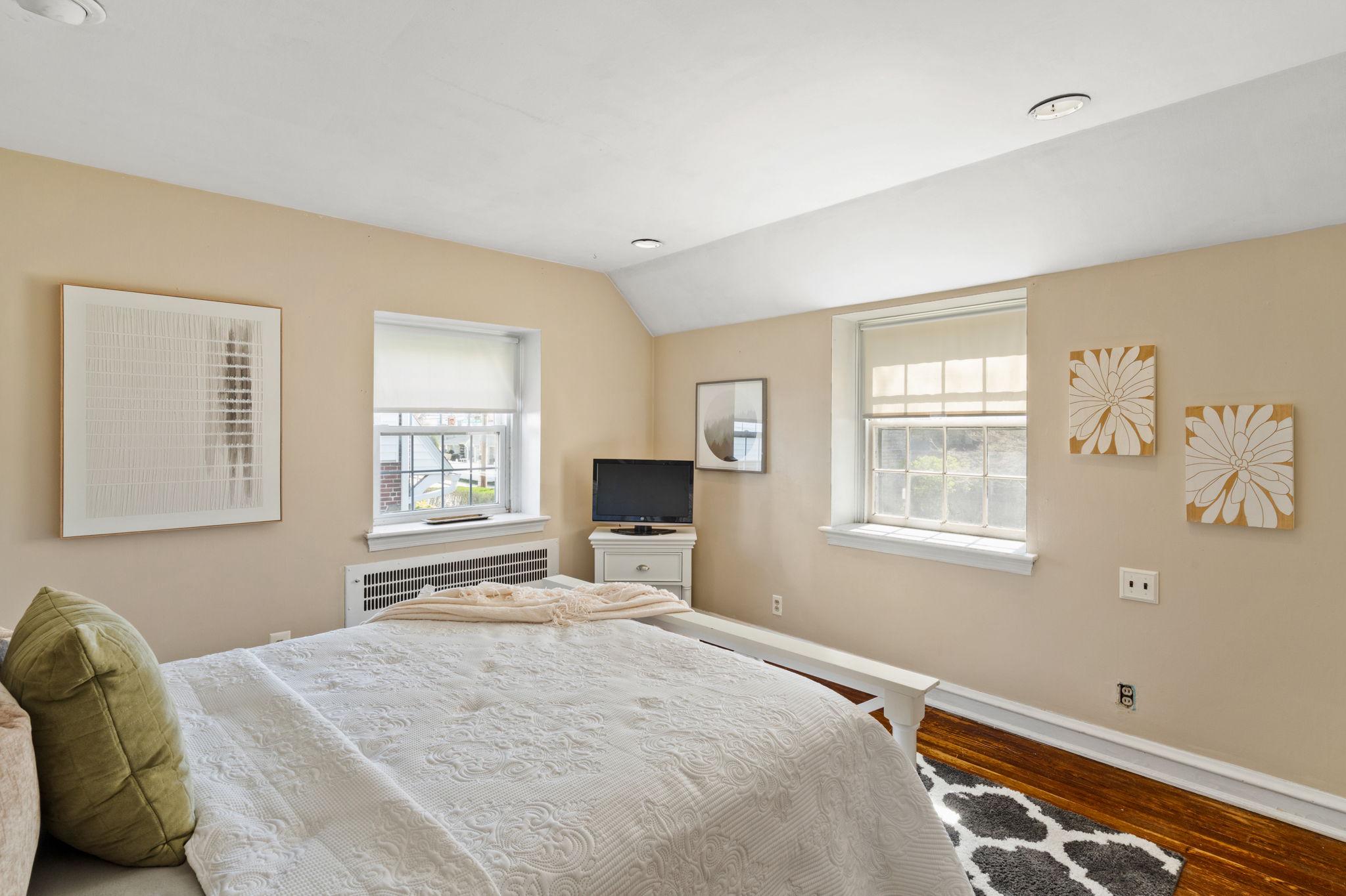 103 N HIGHLAND AVENUE