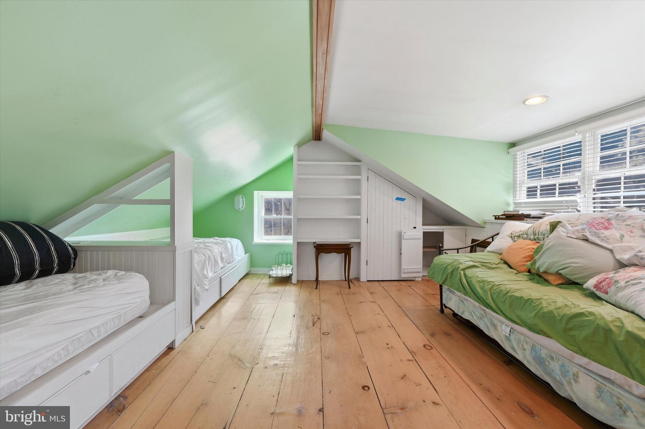 208 RIGHTERS MILL ROAD