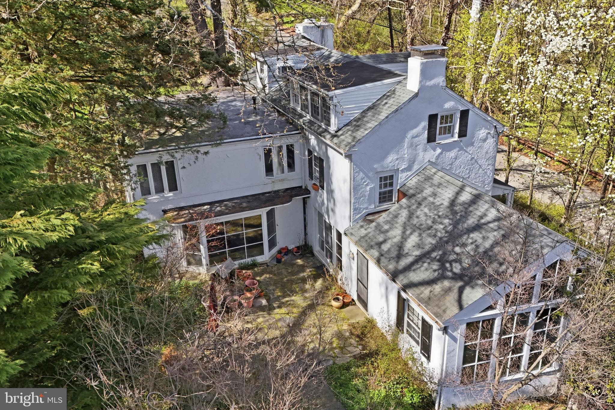 208 RIGHTERS MILL ROAD