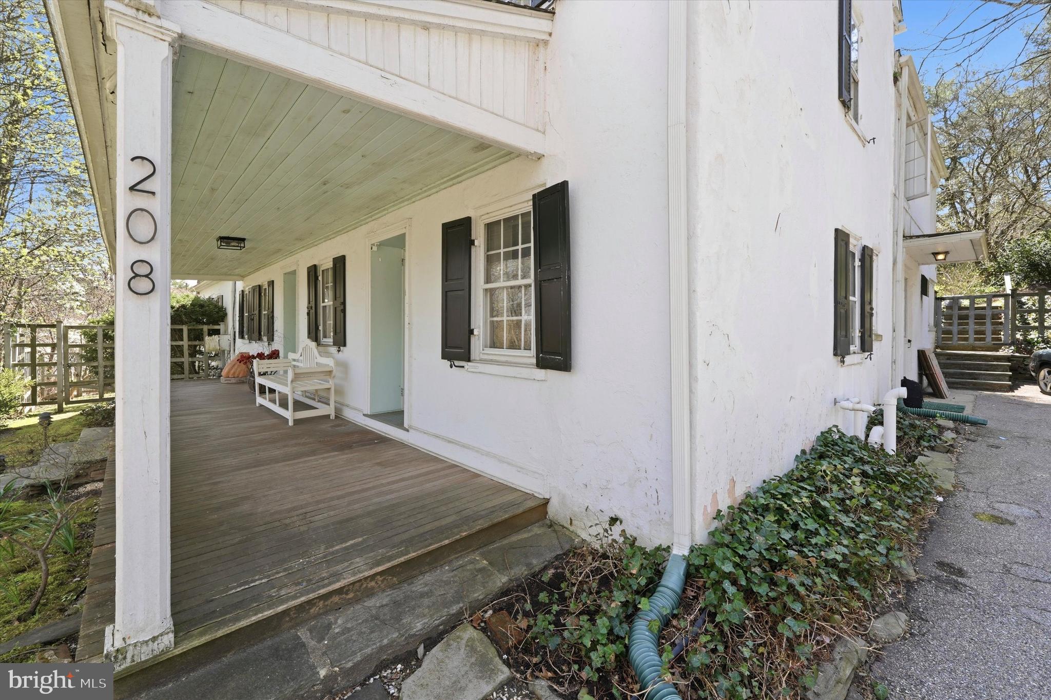 208 RIGHTERS MILL ROAD