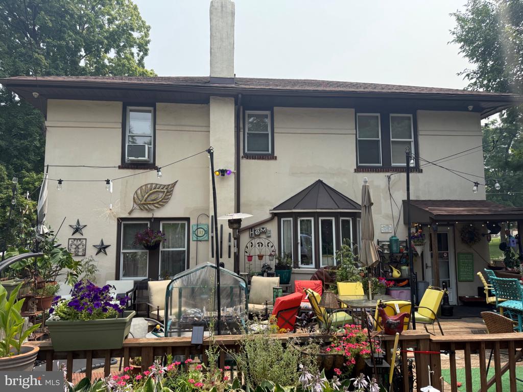 7910 OLD YORK ROAD