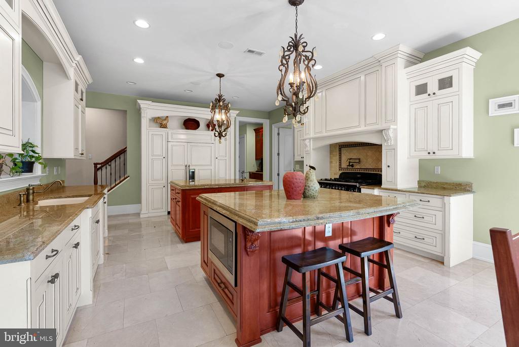 1519 CEDAR HILL ROAD