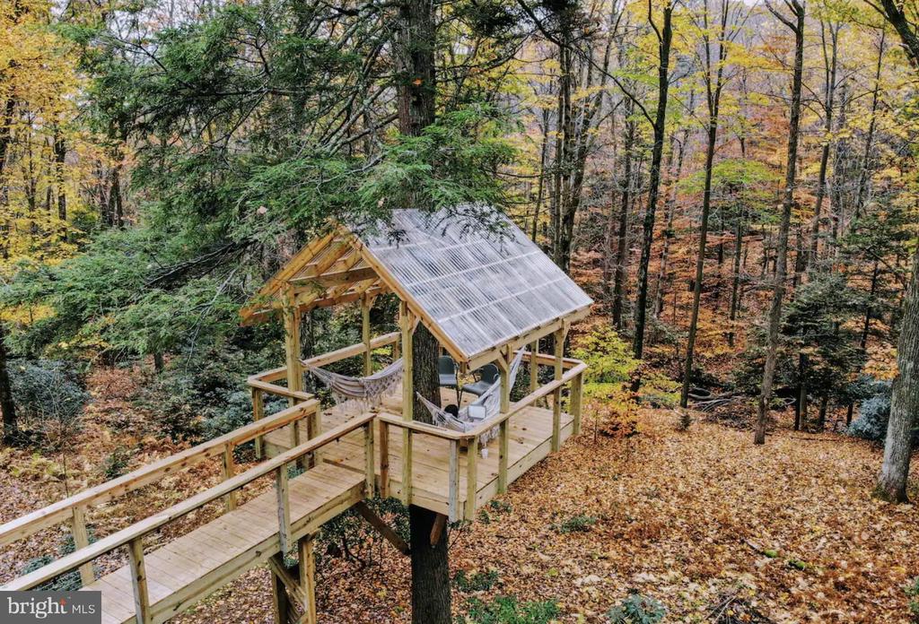 468 Devils Hole Rd