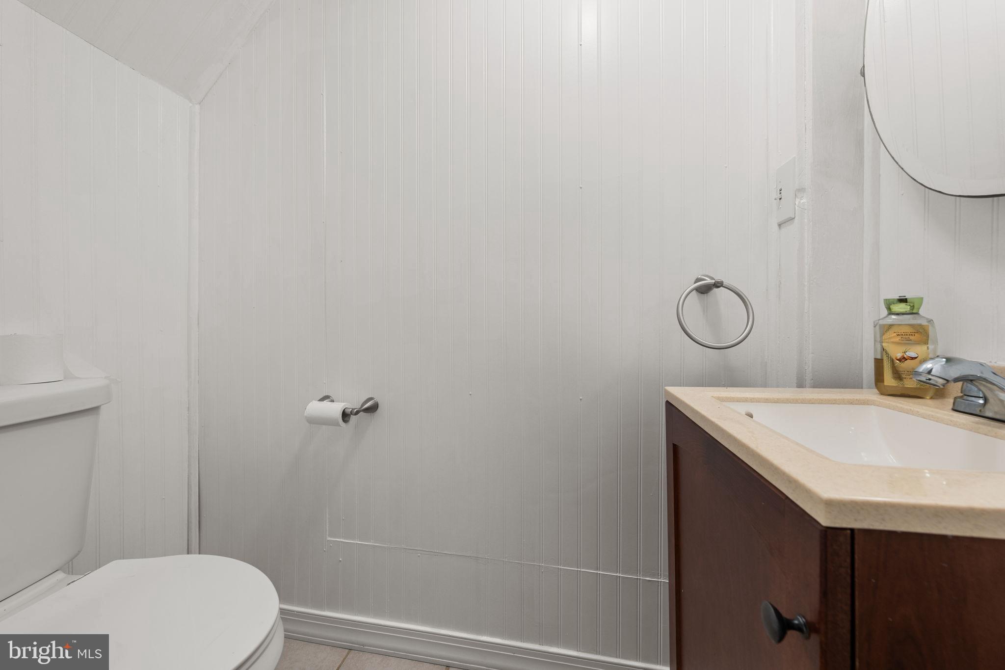 204 LACKAWANNA AVENUE