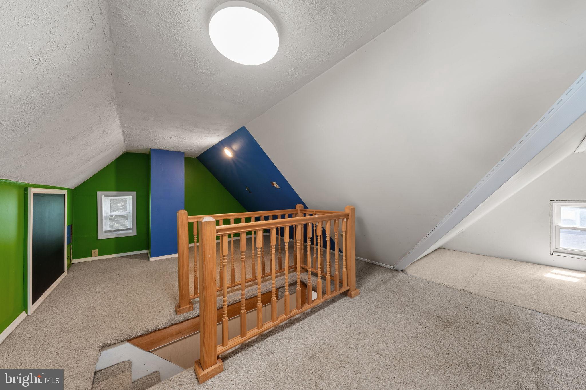 204 LACKAWANNA AVENUE