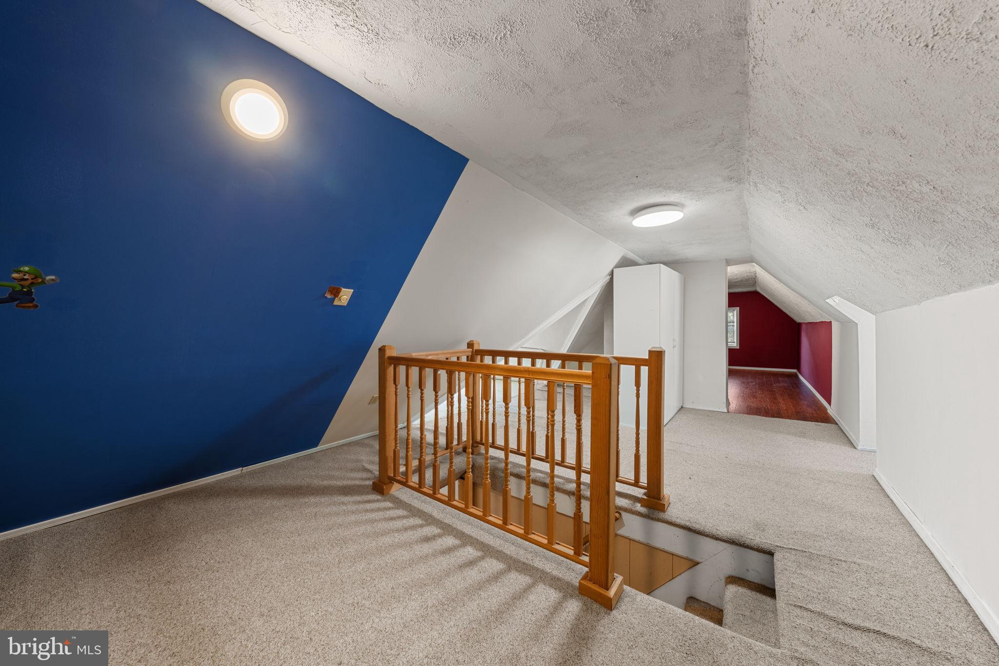 204 LACKAWANNA AVENUE