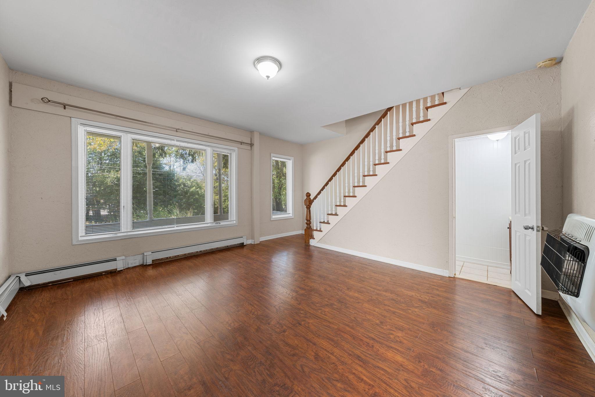 204 LACKAWANNA AVENUE