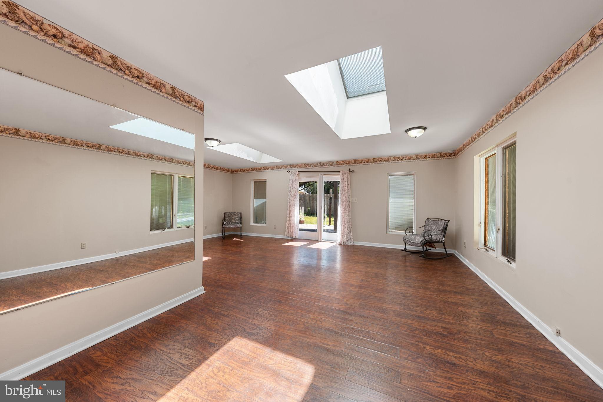 204 LACKAWANNA AVENUE