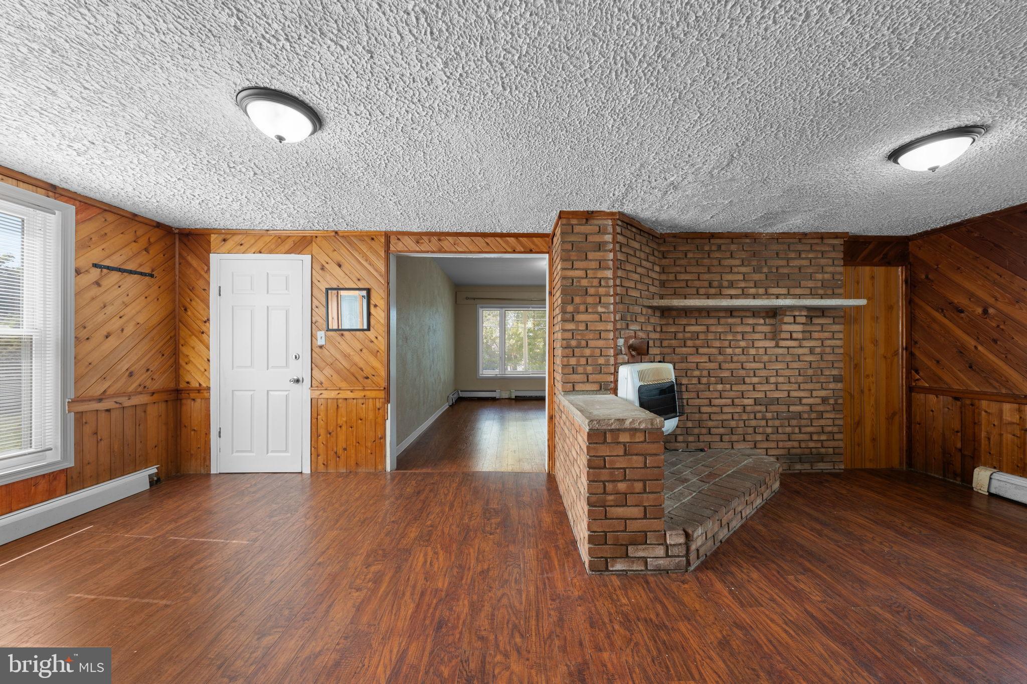 204 LACKAWANNA AVENUE