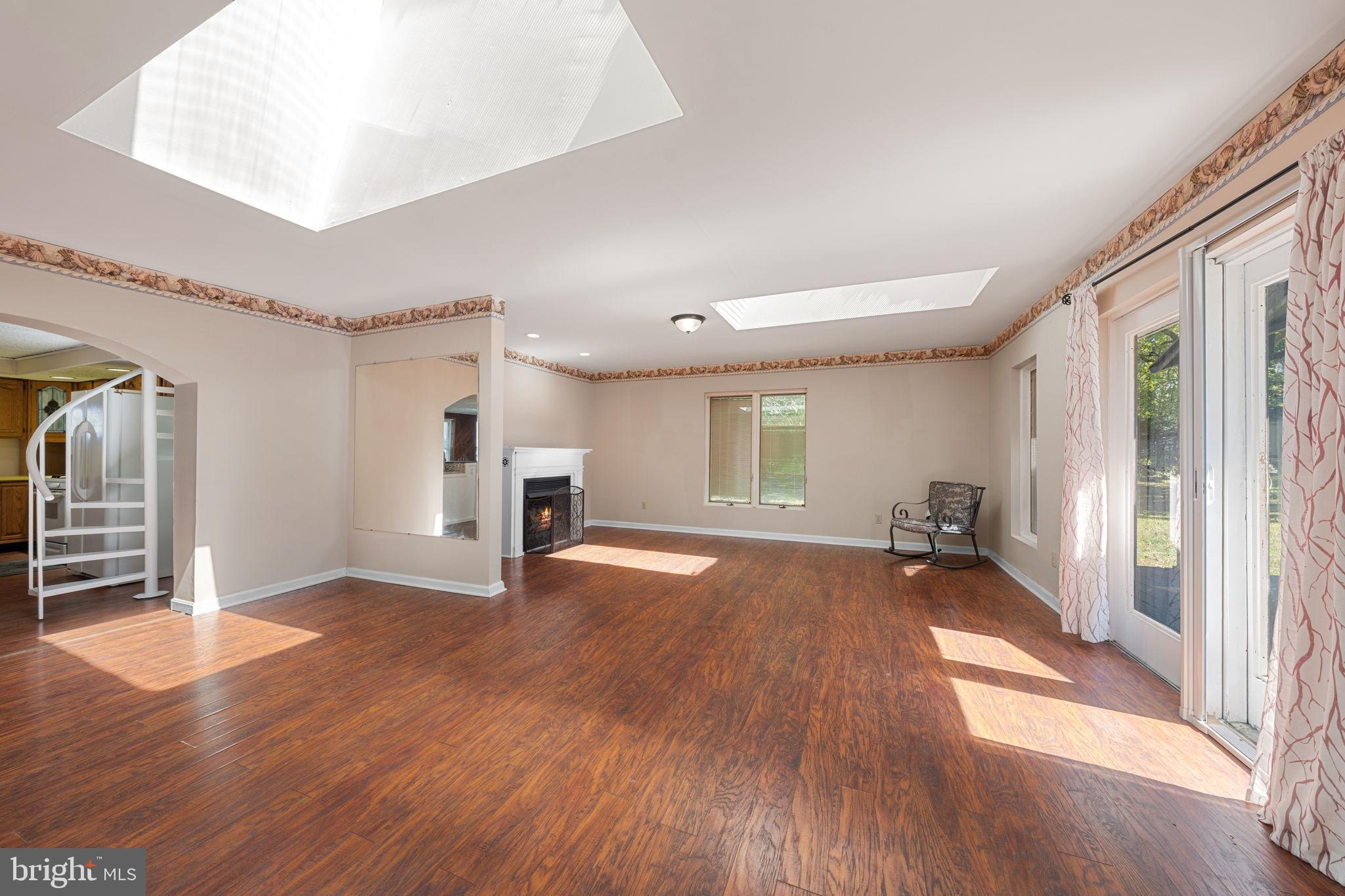 204 LACKAWANNA AVENUE