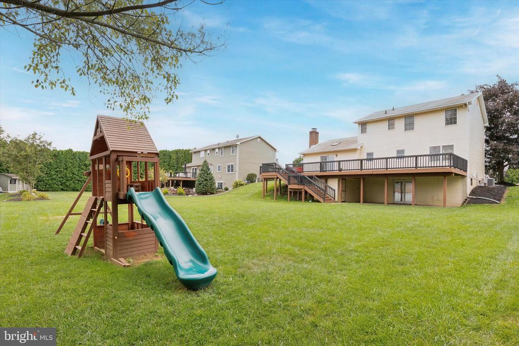 1333 JEFFREY LANE