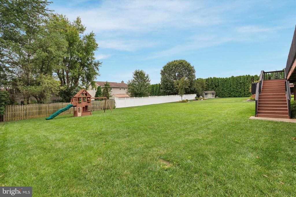 1333 JEFFREY LANE