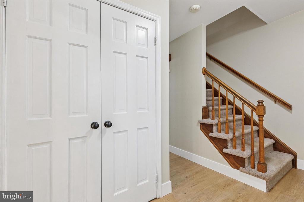 1333 JEFFREY LANE