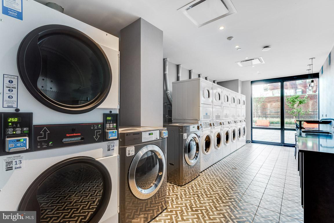 1300 Fairmount Ave #0b-902