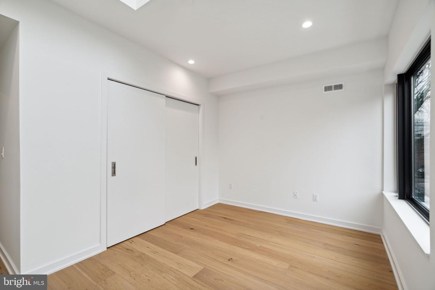 1936 Pemberton St