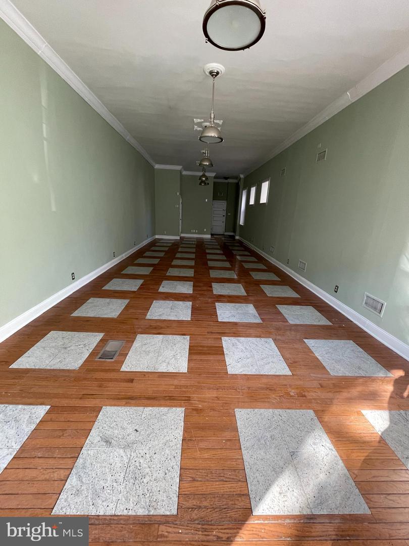 934 E Moyamensing Ave #1st Floor
