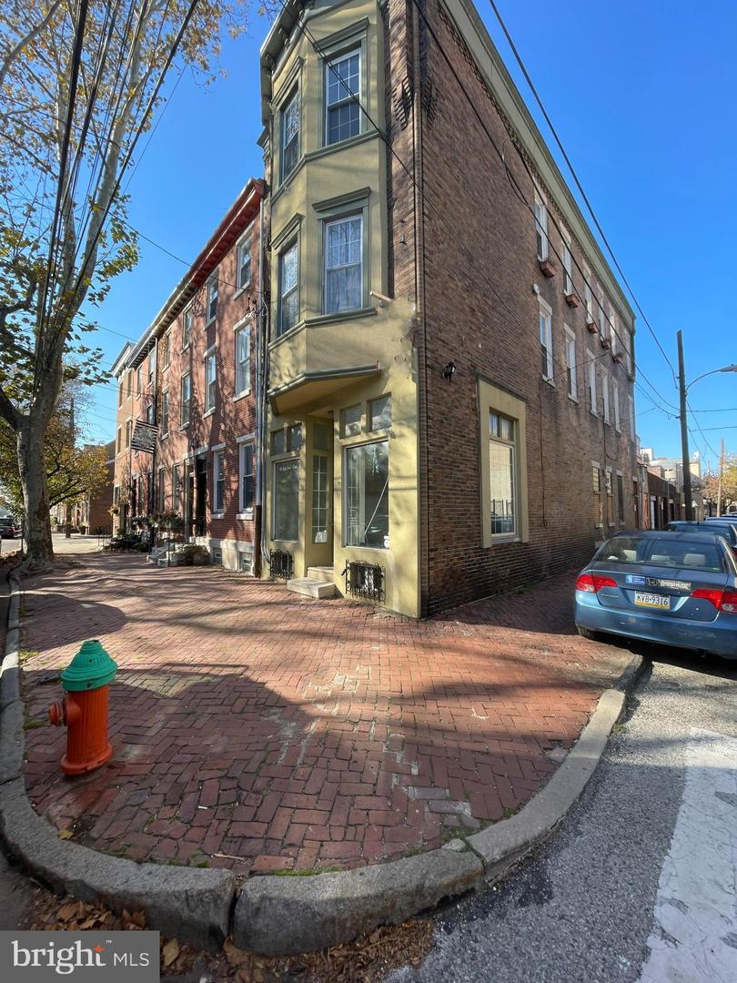 934 E Moyamensing Ave #1st Floor