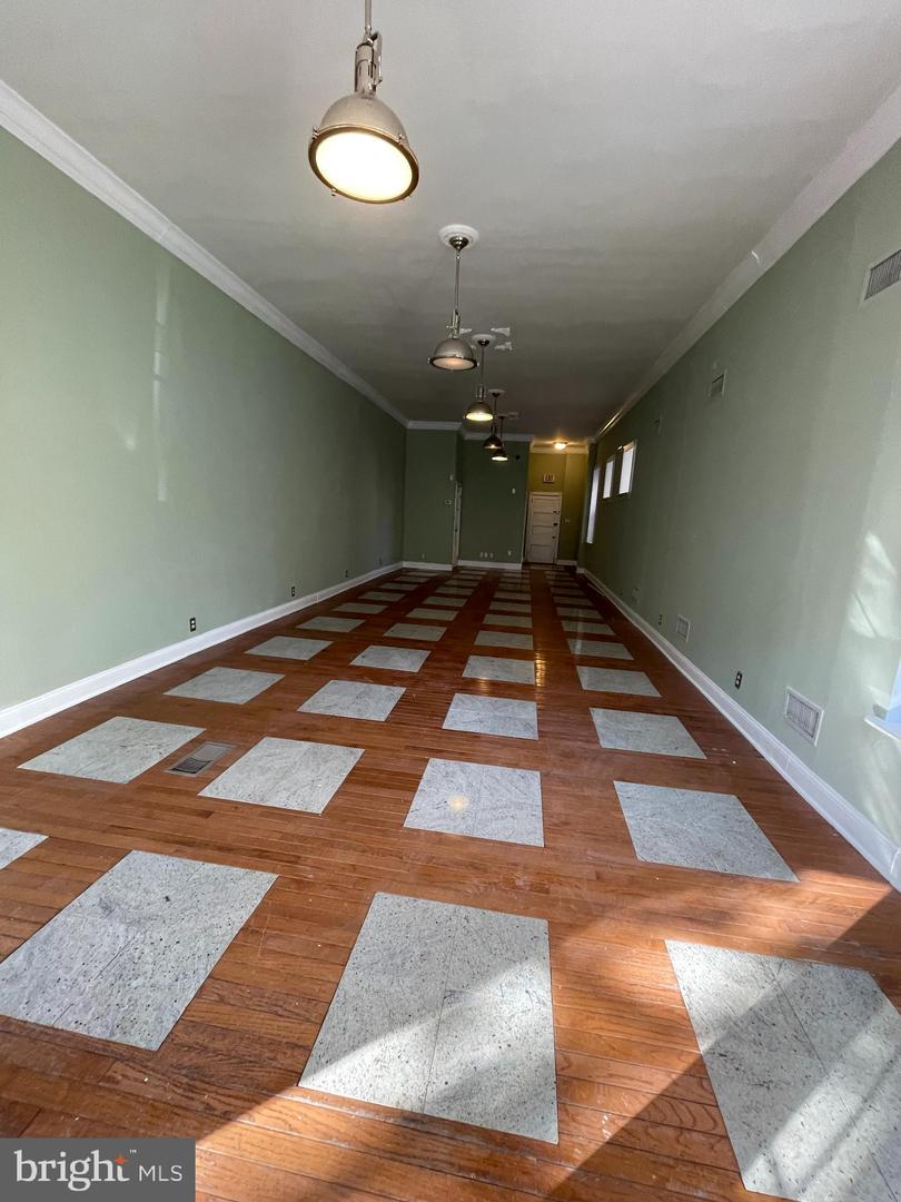 934 E Moyamensing Ave #1st Floor