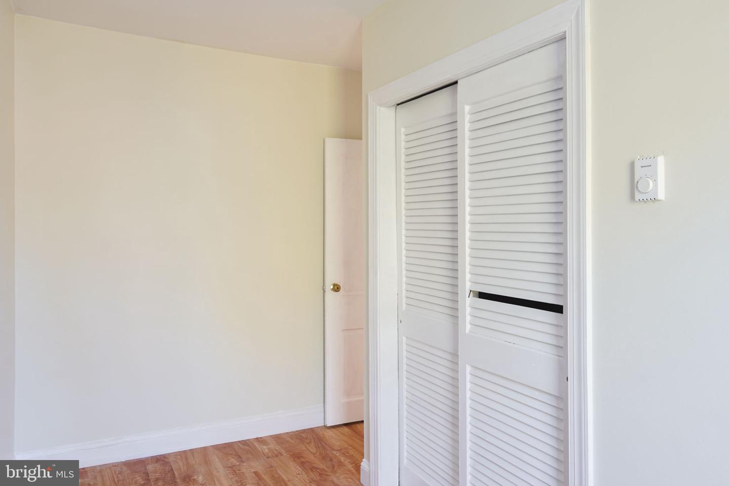 169 W Price St