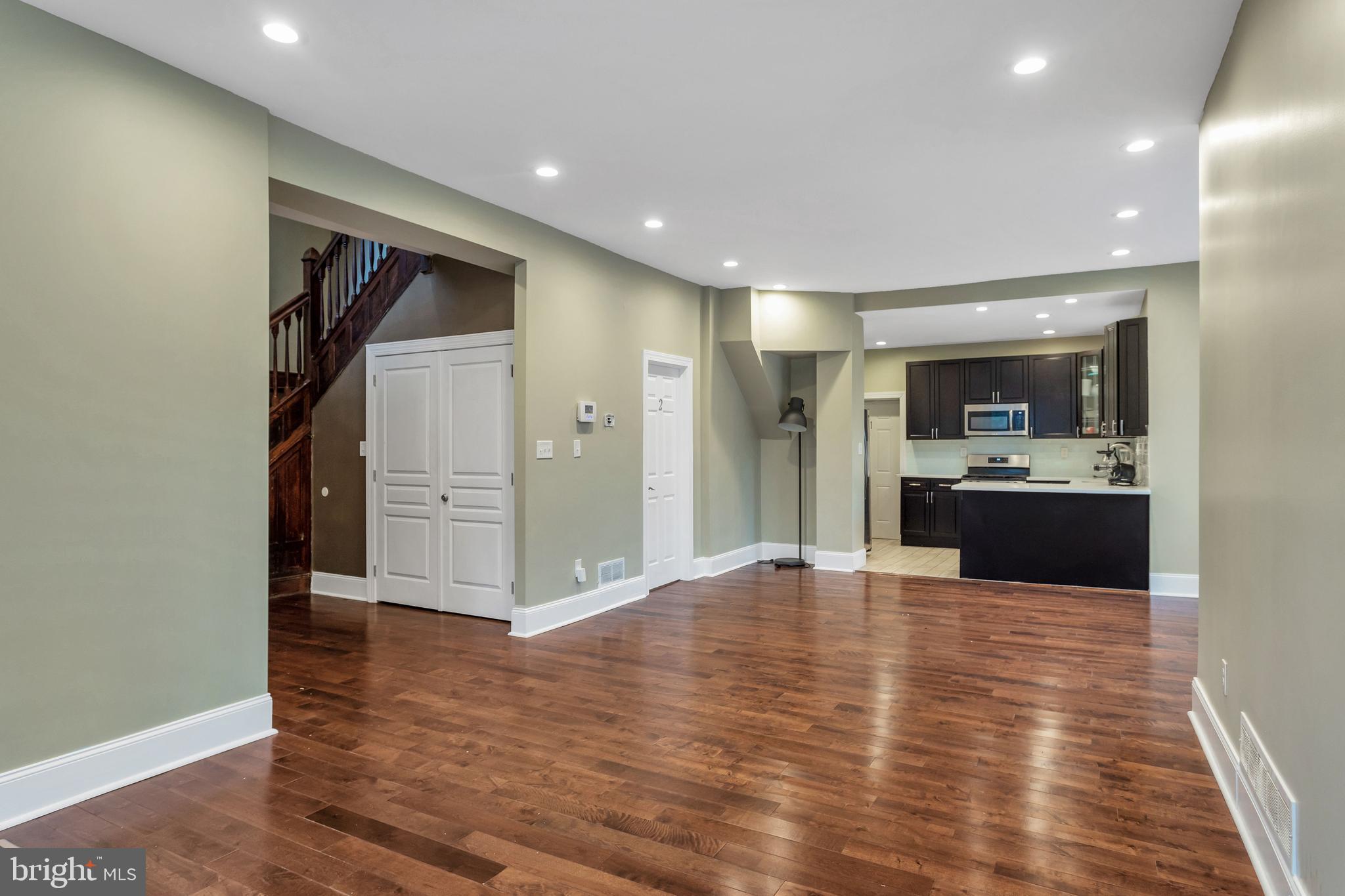 1113-15 N 63rd St