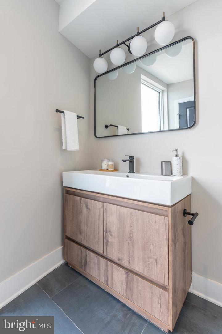 926 S Beulah St