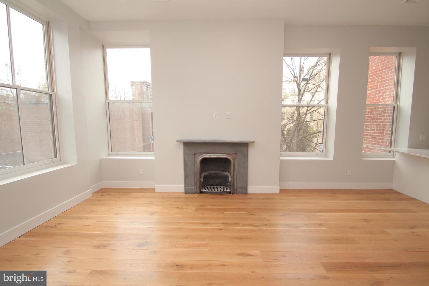 220-24 S 3rd St #203